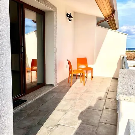 La Perla Sul Mare Della Caletta Apartment *